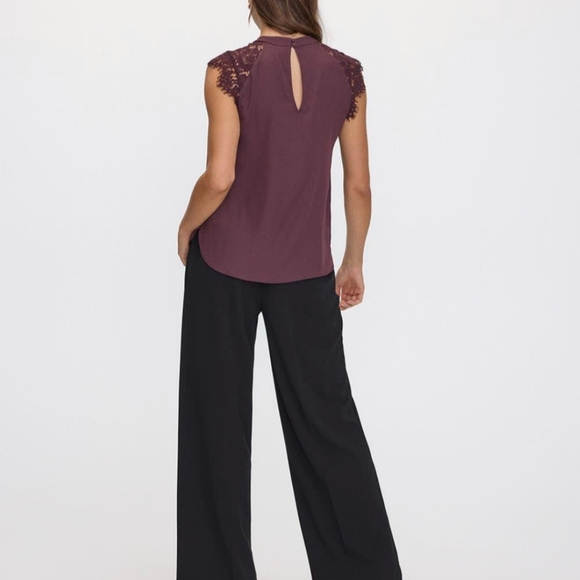 NWT Reitmans Burgundy Lace Sleeve Blouse  Top XS - Picture 3 of 10